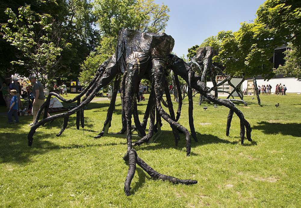 Students from Sacred Heart Academy re-create Jason Middlebrook’s Underlife, 2012–13