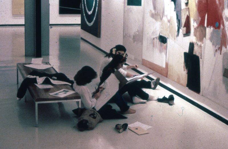 Student artists at the Albright-Knox as part of an Advanced Placement Drawing Class, ca. 1982–84. In the foreground is Robert Rauschenberg's Ace, 1962