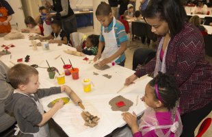 Military families create art in the classroom
